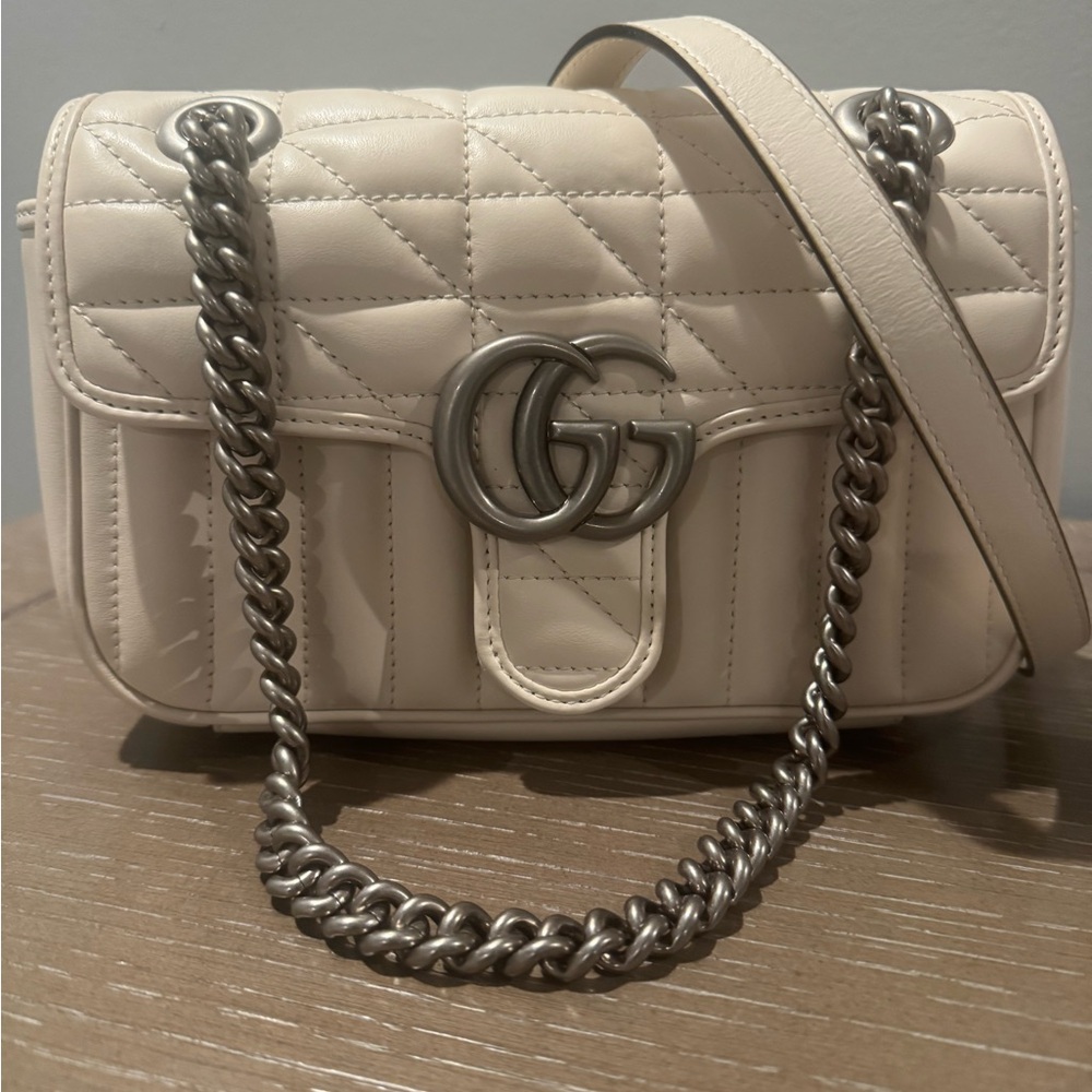 Gucci Marmont 2.0 Medium Ivory Quilted Crossbody Bag NWT